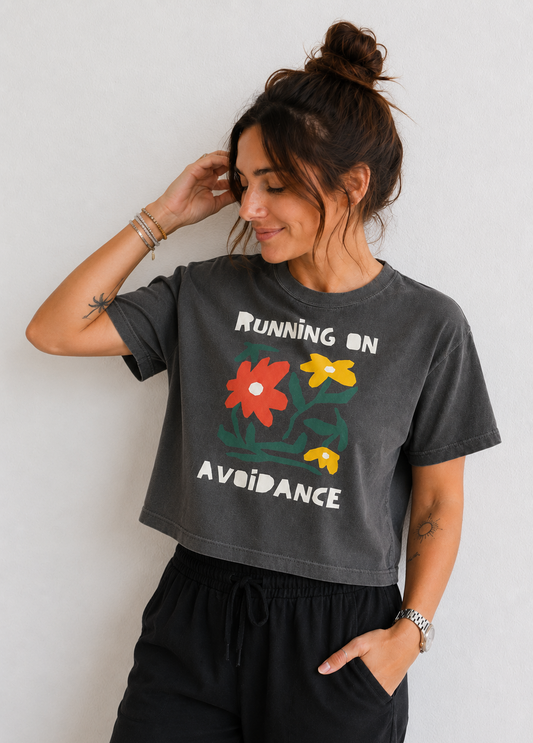 Running on avoidance cropped boxy tee